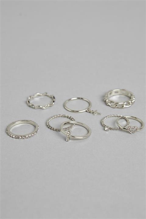 Bershka 8'li Sembollü Ince Yüzük Seti