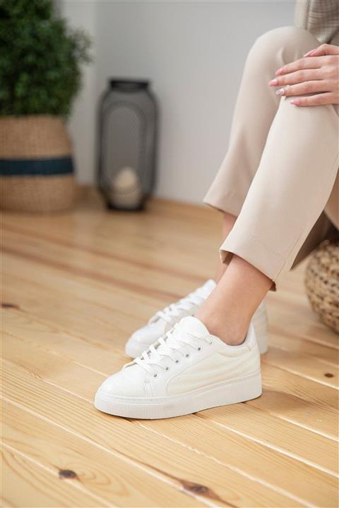 STRASWANS Kadın Beyaz Rugan Spor Ayakkabı