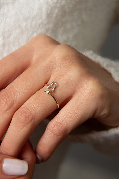 Elika Silver Kadın Taş Detaylı R Harfi Model Ayarlanabilir 925 Ayar Gümüş Yüzük