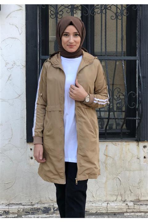 Livanur Sütlü Kahve Yağmurluk