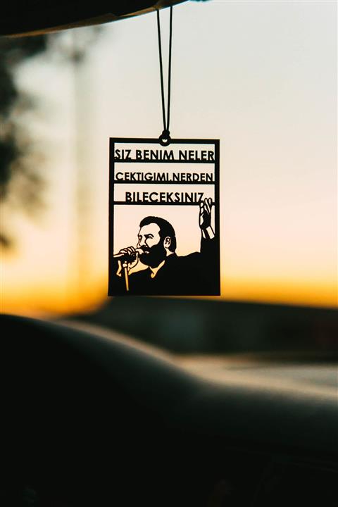 Oyunzu Araba Süsü Metal Ahmet Kaya Dikiz Aynası Süsü