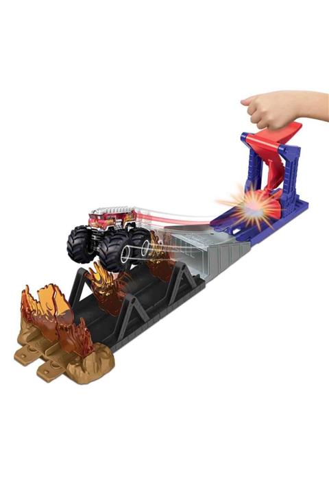 HOT WHEELS Monster Trucks Aksiyona Başlangıç Oyun Seti Gyl09 - Fire Through