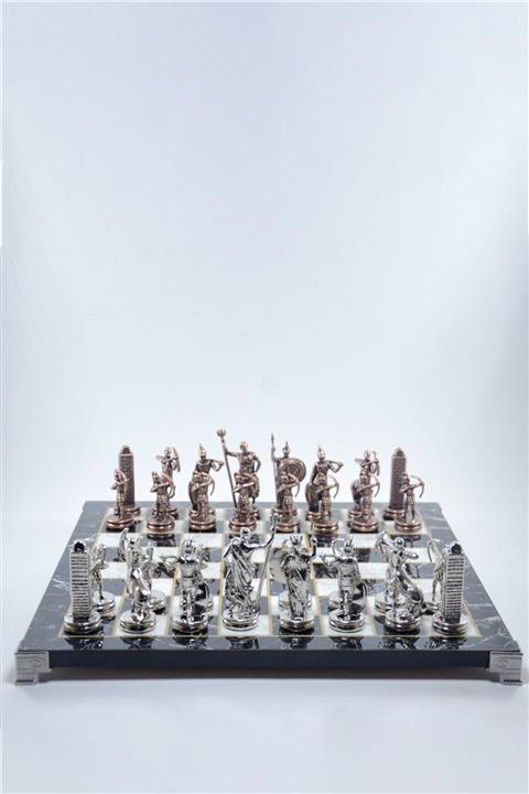 Durusia Mitolojik Roma Figürlü Metal Satranç Takımı