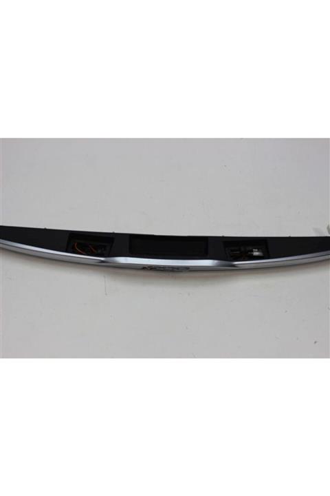 ünlü oto Fiat 500x Bagaj Plaka Gövdesi