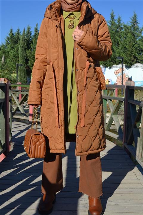 ASELA. Taba Renk Kapüşonlu Kapitone Şişme Mont