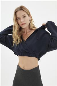 TRENDYOLMİLLA Lacivert Loose Crop Örme İnce Sweatshirt TWOAW22SW1797