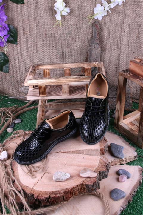 Akıllı Şirin Erkek Çocuk Siyah Rugan Bağcıklı Ortopedik Ayakkabı