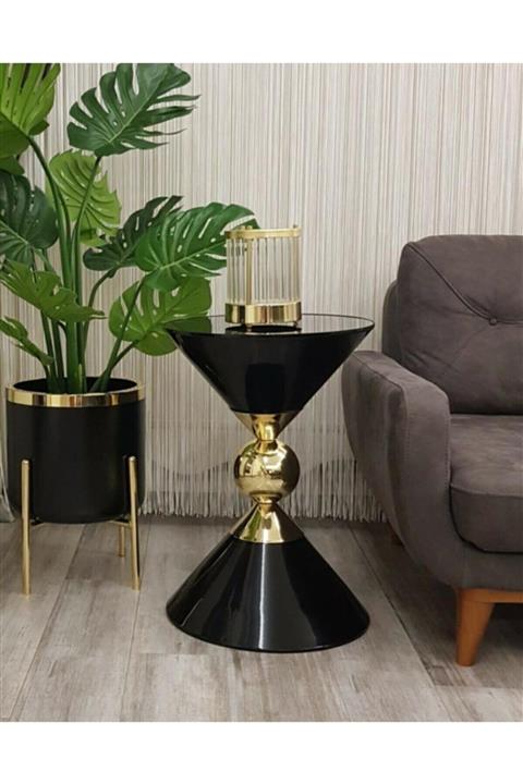 evdeniste Dekoratif Piramit Siyah Parlak Model Gold Sehpa