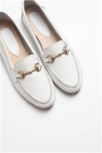 LuviShoes 151 Beyaz Cılt Tokalı Kadın Babet