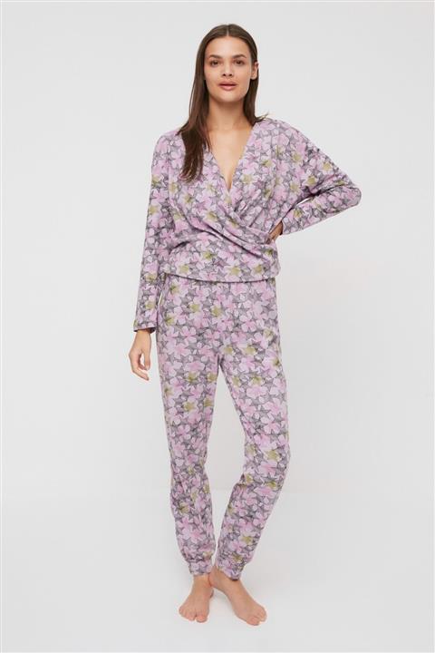 TRENDYOLMİLLA Çok Renkli Yıldızlı Örme Pijama Takımı THMAW22PT0787