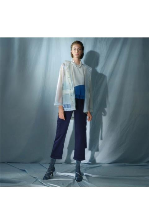 Yargıcı Kadın Şeffaf Yağmurluk