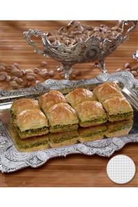 Yücel Fıstıkçılık Antep Fıstıklı Baklava 3 Kg Tepsi Hediyeli