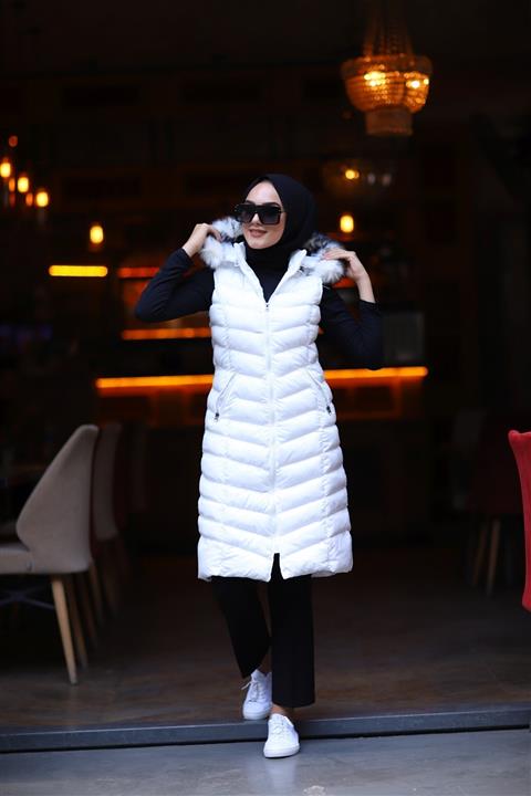 Moda İnci Kadın Beyaz Verev Dikim Tam Dolgu Dizaltı Şişme Yelek