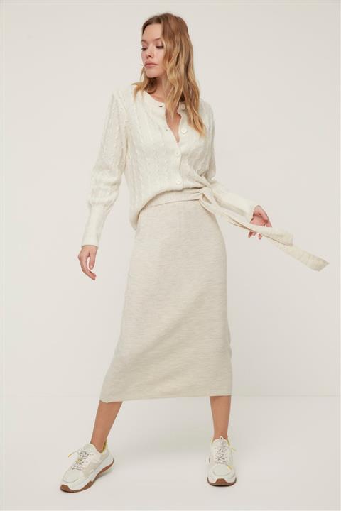 TRENDYOLMİLLA Taş Bağlama Detaylı Triko Etek TWOAW22EL1789