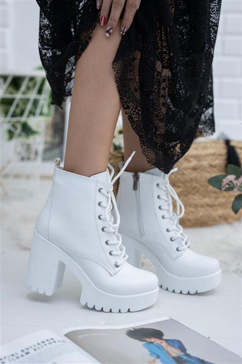 meyra'nın ayakkabıları Beyaz Cilt Bağcıklı Bot