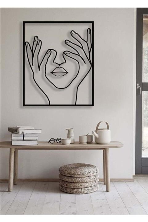 Taktakicat Gözlerini Kapatan Kadın Tablosu