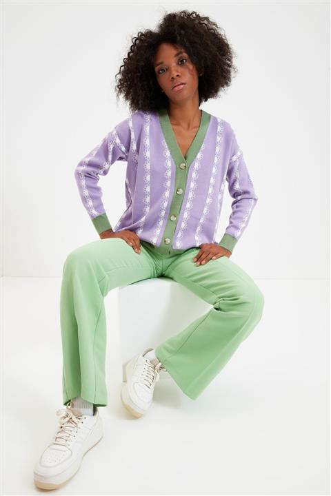 TRENDYOLMİLLA Lila Jakarlı Triko Hırka TWOAW22HI0111