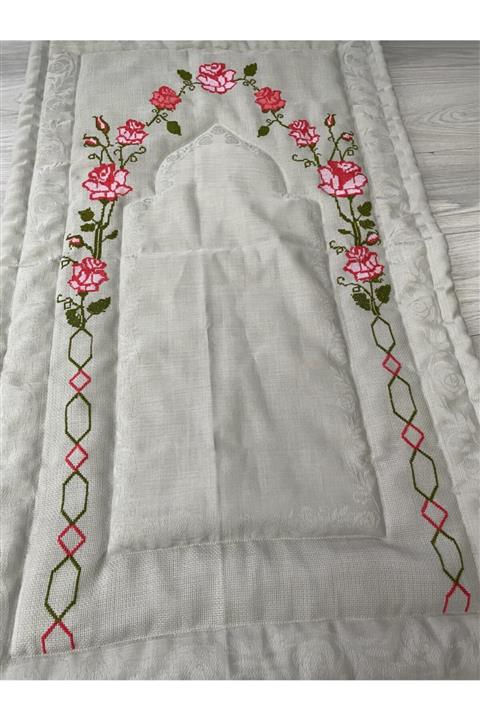 Elisiblog Etamin Kanaviçe El Işlemesi Seccade