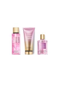 Victoria's Secret Velvet Petals Vücut Bakım Seti (vücut Spreyi 250 Ml-losyon 236 Ml-duş Jeli 300ml)