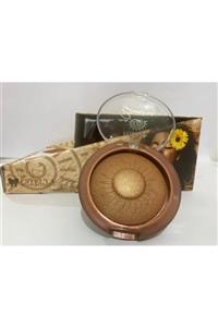 Estella Bronzer Palet