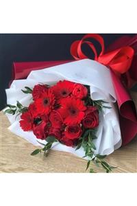 Çiçek Yolla Red Rosa Gerbera Serisi