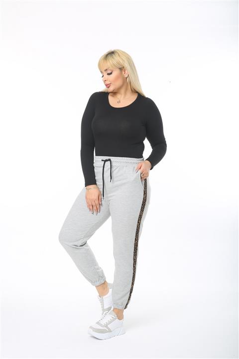 Butik Şımarık Kadın Büyük Beden Yanları Leopar Desen Gri Renk Lastikli Paça Eşofman Altı