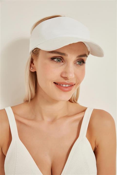 Ecrou Kadın Siperlikli Şapka Beyaz