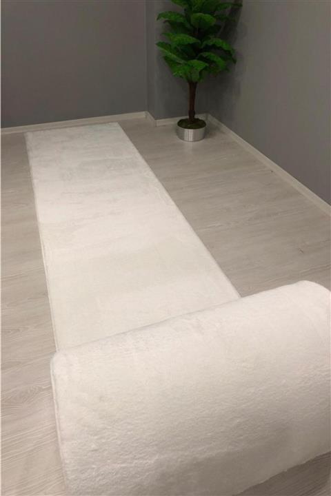 Sarar Beyaz Pofuduk Peluş Kaymaz Taban Yolluk