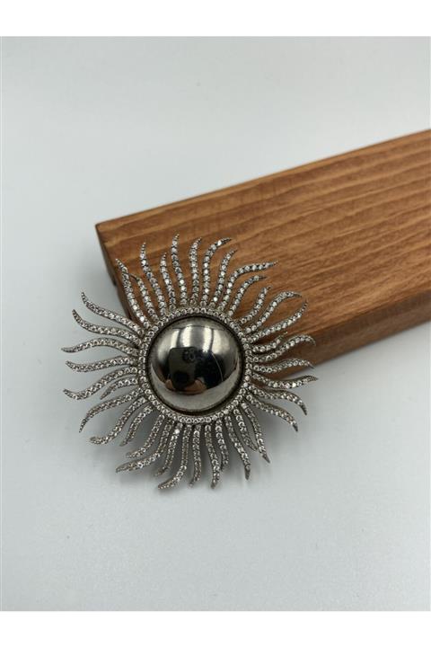 Sare silver Güneş Motifli Rodyum Kaplamalı Gümüş Göğüs Iğnesi