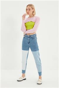 TRENDYOLMİLLA Mavi Renk Bloklu Yüksek Bel Mom Jeans TWOSS21JE0382