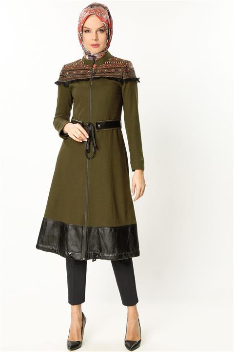 Sitare Kadın Haki Robası Kombinli Hakim Yaka Keçe Kaban 18K2232