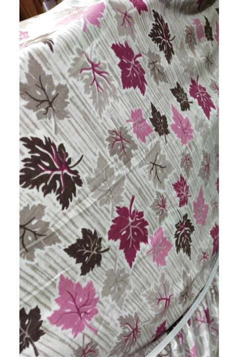 abanuzoğlu 4 Metrekare Polar Lastikli Halı Örtüsü