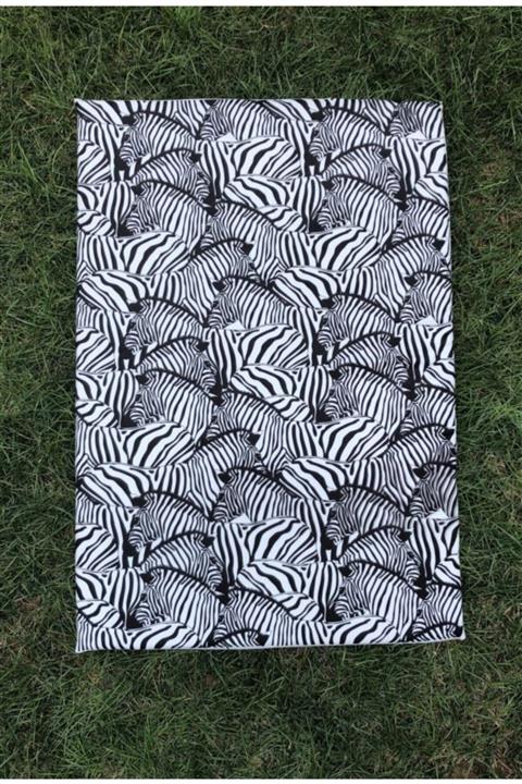 Soft and Baby Zebra Oyun Halısı