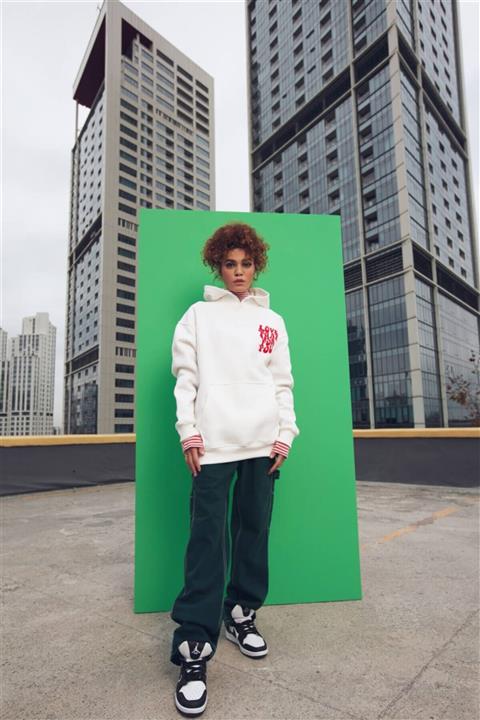 Trendiz Love That For You Beyaz Unisex Sweatshirt