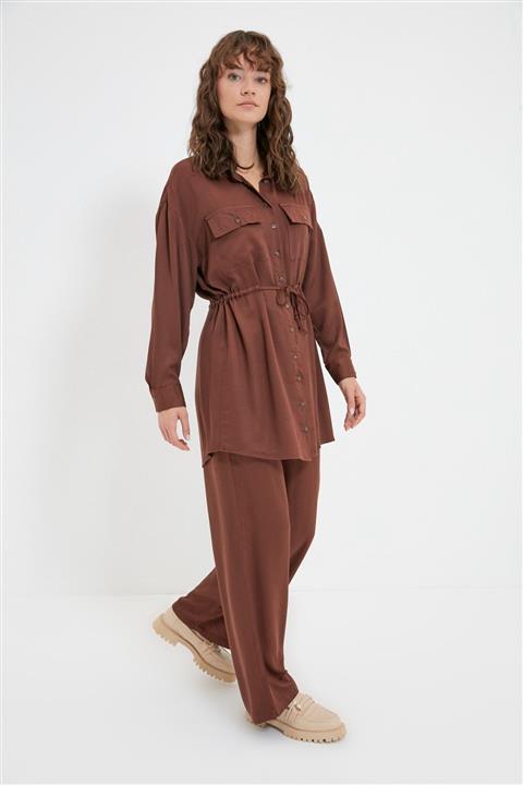 Trendyol Modest Kahverengi Gömlek Yaka Beli Bağlamalı Alt-Üst Takım TCTAW22US0070