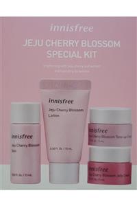 Innisfree Jeju Cherry Blossom Special Kit Kiraz Çiçeği Özlü Mini Cilt Bakım Deneme Kiti 4 Çeşit