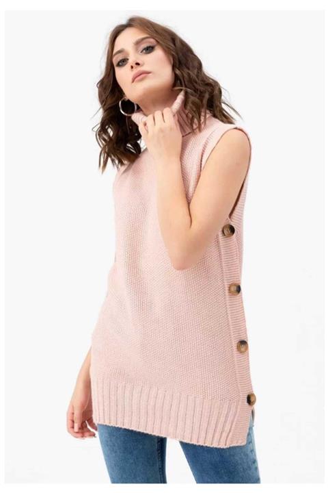 K.Adnan Yandan Düğmeli Süveter