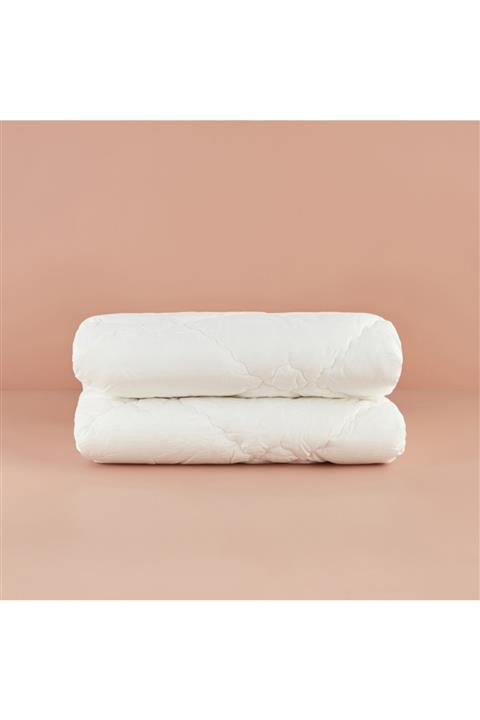 Bella Maison Fluffy Beyaz Bambu Tek Kişilik Yorgan 155x215 cm