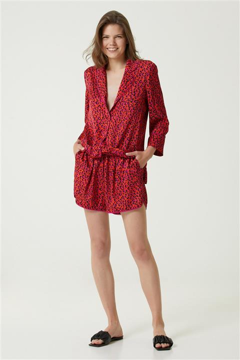Network Kadın Regular Fit Leopar Desenli Şort 1079492