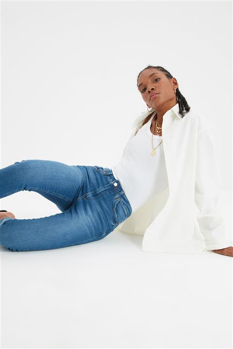 TRENDYOLMİLLA Mavi Normal Bel Skinny Jeans TWOAW22JE0365