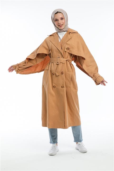 Beyzanur Moda Kadın Camel Düğme Kapamalı Uzun Trençkot