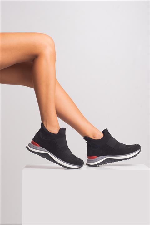 Zeynep Sıradağlı Cesse Kadın Bot Siyah Süet Siyah Dalgıç