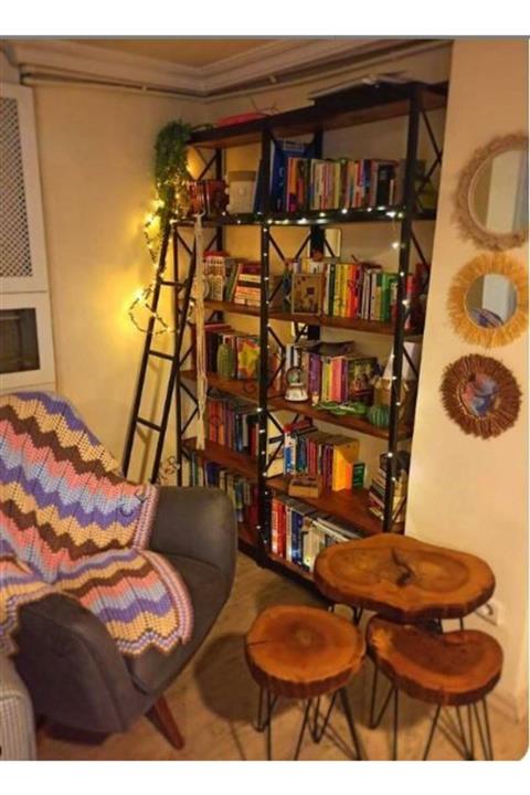 Cemre Doğal Ahşap Merdivenli Ahşap Kitaplık