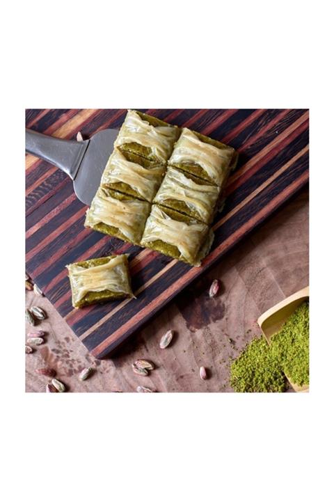 HACI AHMET OĞULLARI BAKLAVA Hacı Ahmet Oğulları Fıstıklı Papyon Baklava 500 Gr