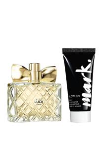 AVON Luck Edp 50 ml Kadın Parfüm ve Mark Glow On Aydınlatıcı Paketi 8681298015468