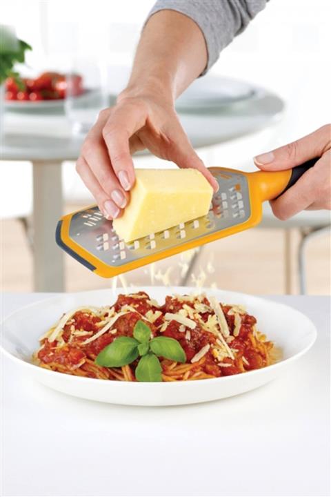 Joseph Joseph 20017 Twist Grater - Coarse Fine Rende
