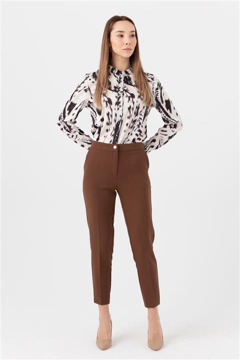 Nihan Yırtmaçlı Dar Paça Pantolon Kahve