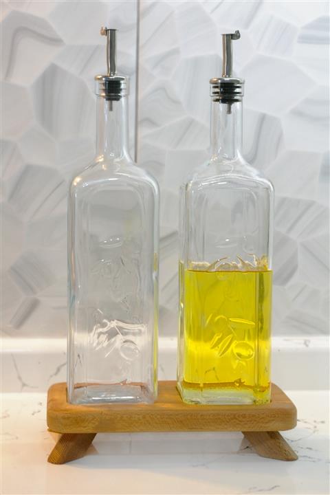 MAY HOME Ayaklı Ahşap Stand'lı Yağlık Seti