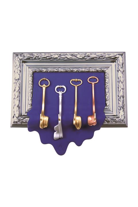 Antartidee Çerçeveden Akan Anahtarlık / Askı