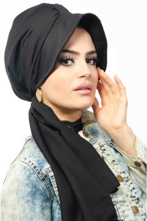 Aişe tesettür Siyah Şapkalı Bone Modelleri